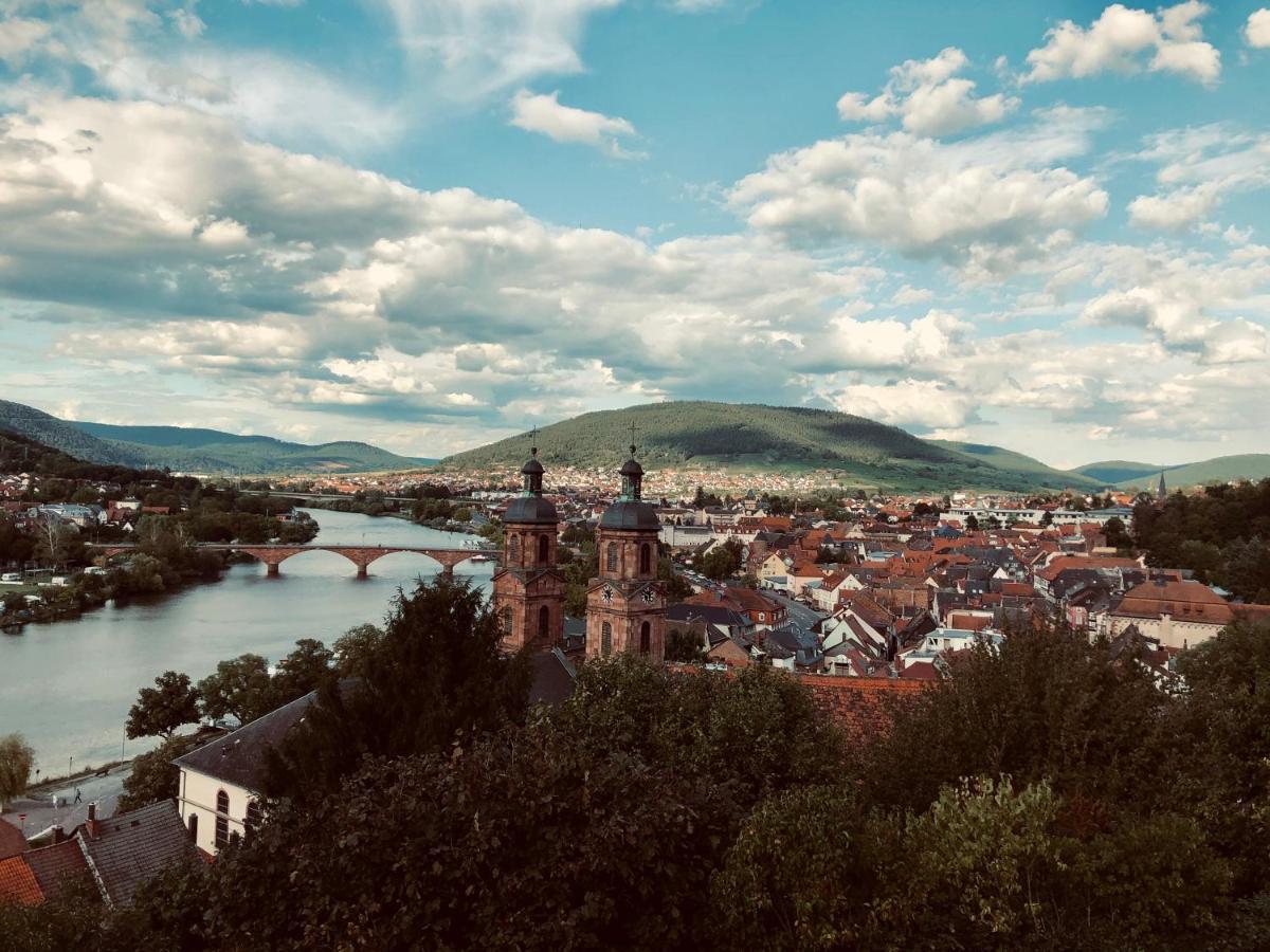 Pub 111 - Die Altstadt Unterkunft Miltenberg Exteriör bild